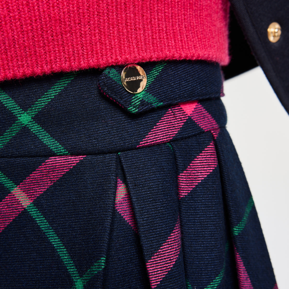 Girl pleated tartan skirt