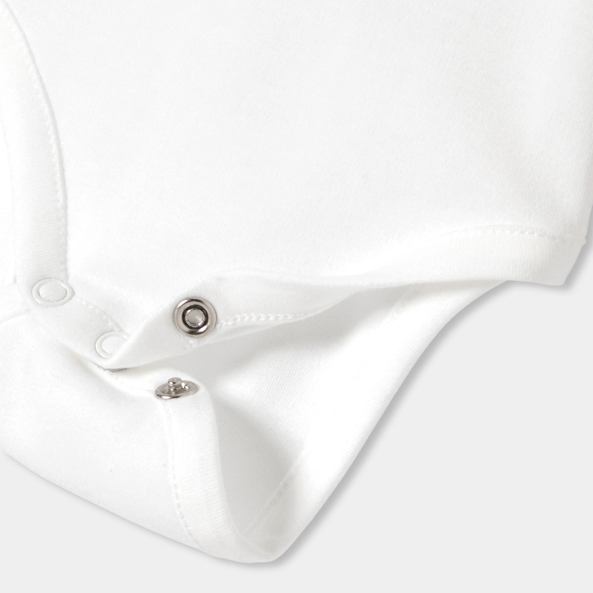 Baby girl long-sleeved cotton bodysuit with ruffled collar